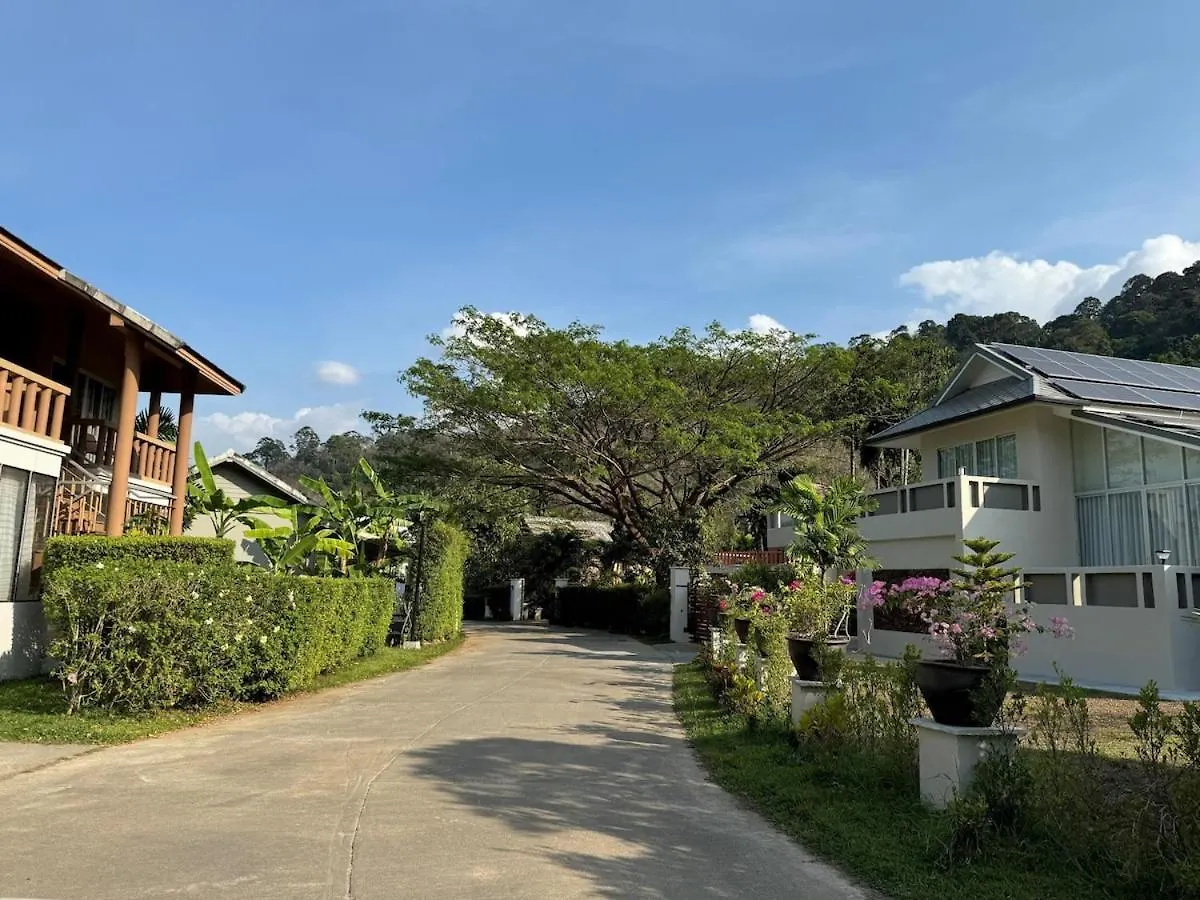 Nai Thon Villa With Pool, Garden, Rooftop Terrace Phuket