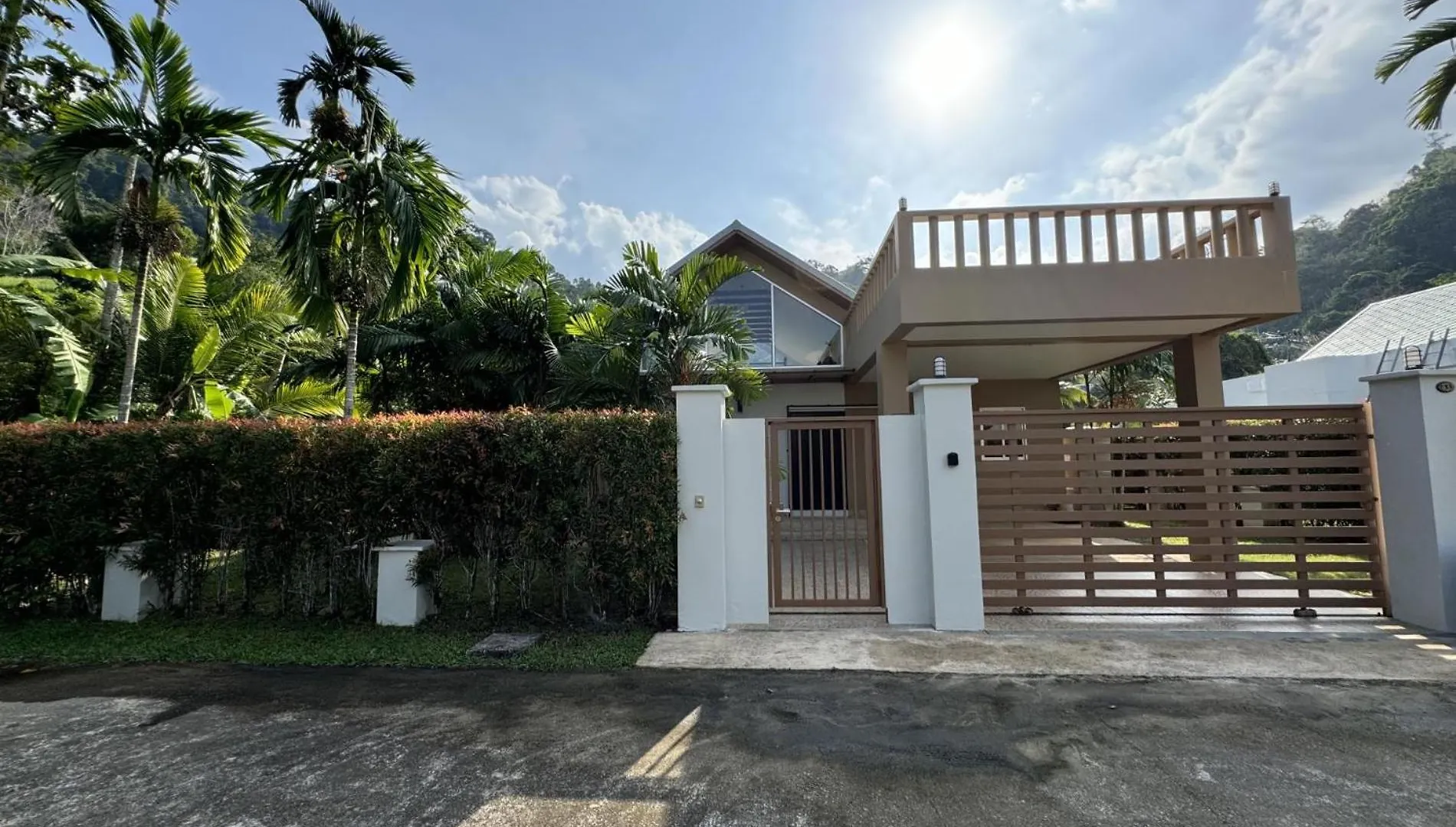 Holiday home Nai Thon Villa With Pool, Garden, Rooftop Terrace Phuket