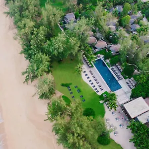 Renaissance & Resort